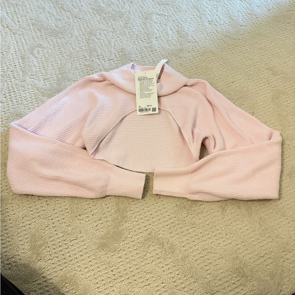 Lululemon Cotton-blend Mockneck Knit
Shrug - Blissful Pink size XS NWT - Picture 2 of 6